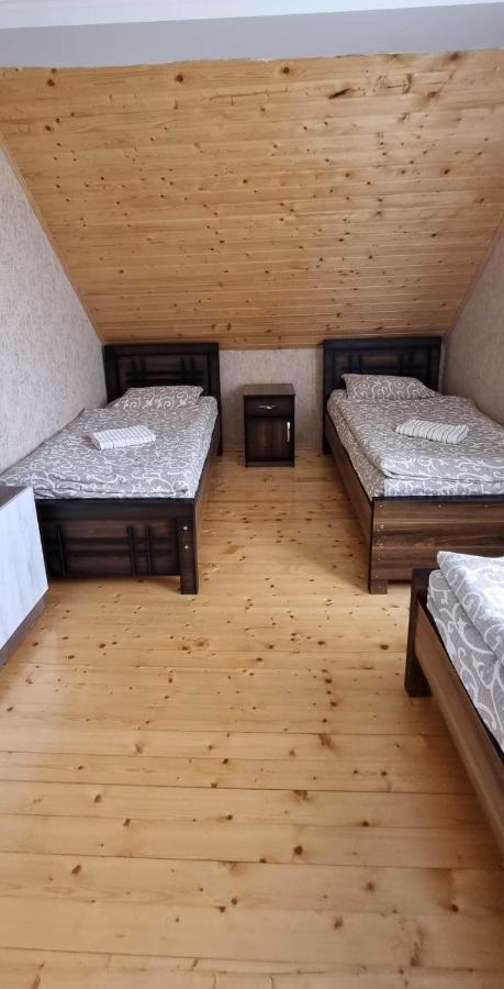 Betegi Guest House Местия Экстерьер фото