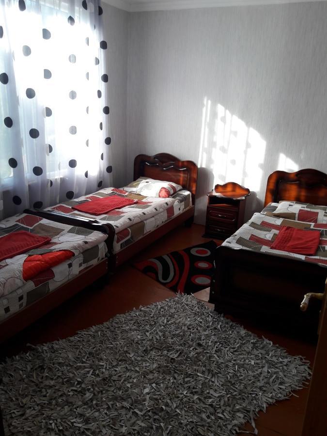 Betegi Guest House Местия Экстерьер фото